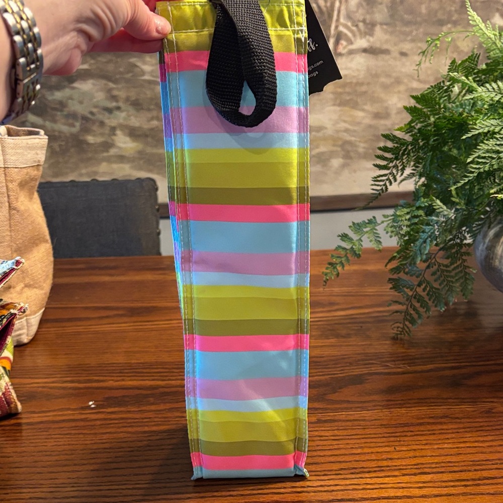 Scout Multicolor Striped Insulated Wine Bag NWT - Picture 6 of 10